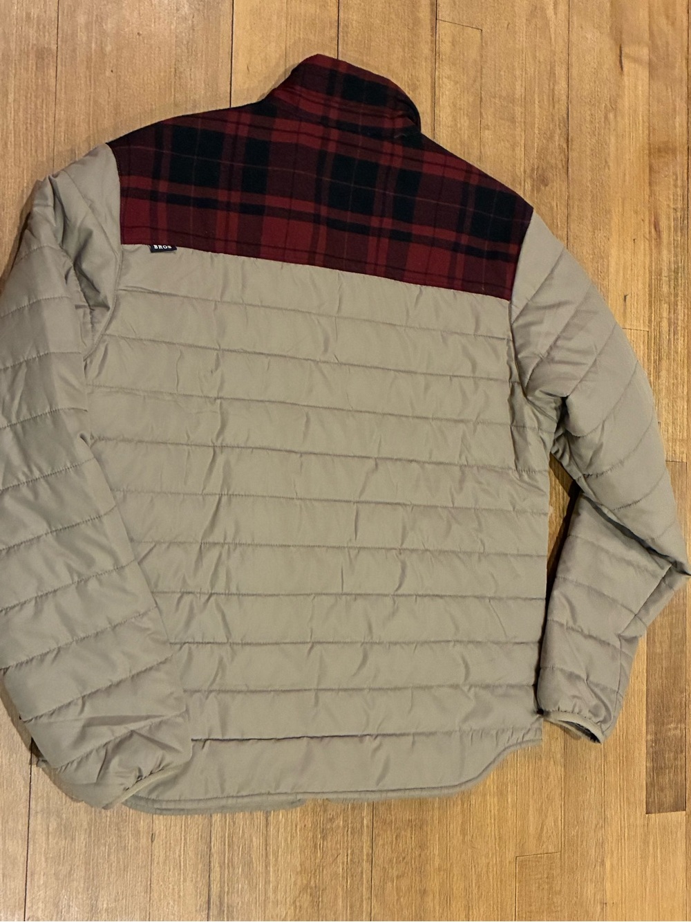 Howler Bros - RARE Men's Merlin Quilted Puffer Jacket, Red Plaid Yoke - MEDIUM - Picture 12 of 13